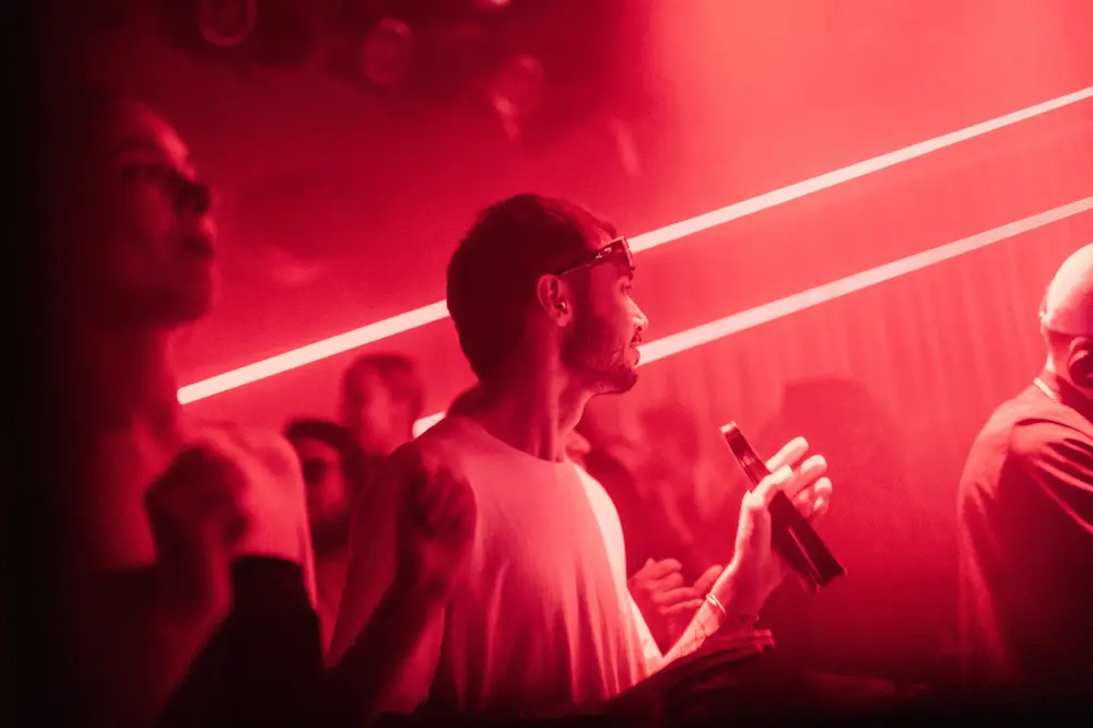 Volt — photograph by Nico Vero