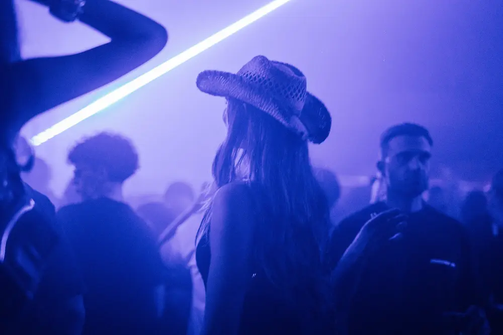 Volt — photograph by Nico Vero